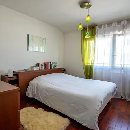 L'avant Scene Furnished Flat
